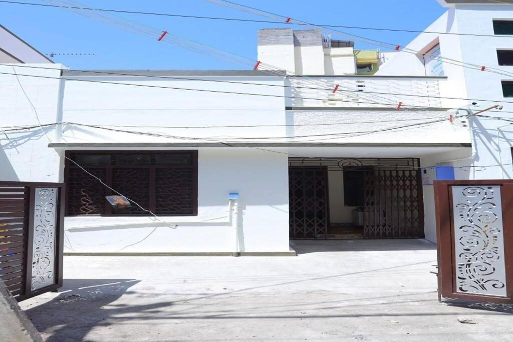 Heritage Home With 2 Bed/2 Bath With Kitchen In A Residential Neighborhood. Madurai Buitenkant foto
