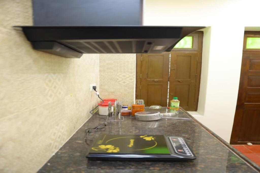 Heritage Home With 2 Bed/2 Bath With Kitchen In A Residential Neighborhood. Madurai Buitenkant foto