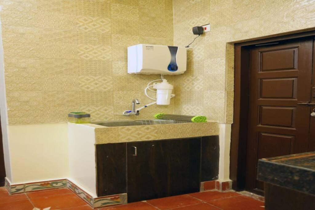Heritage Home With 2 Bed/2 Bath With Kitchen In A Residential Neighborhood. Madurai Buitenkant foto