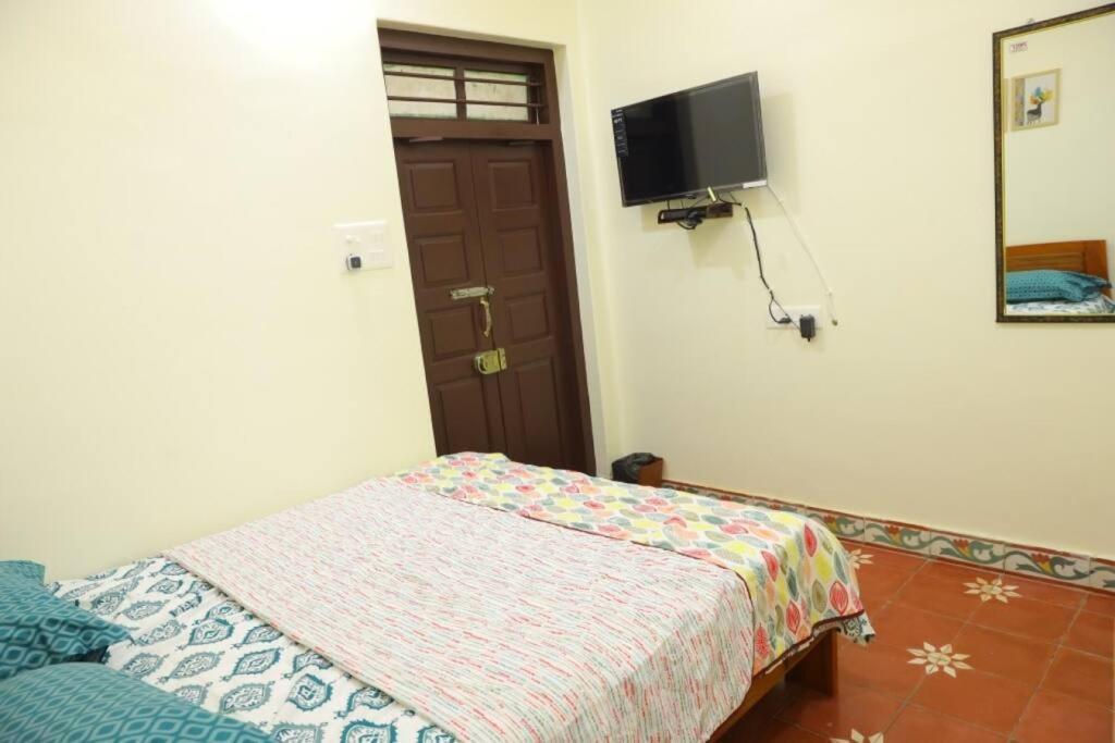 Heritage Home With 2 Bed/2 Bath With Kitchen In A Residential Neighborhood. Madurai Buitenkant foto