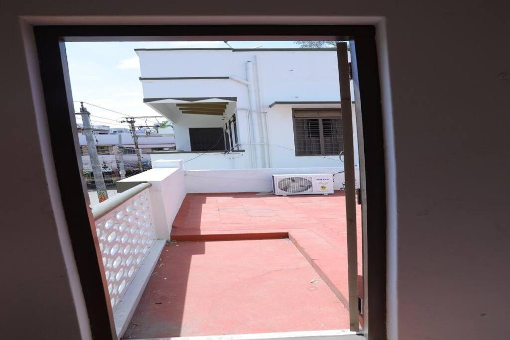 Heritage Home With 2 Bed/2 Bath With Kitchen In A Residential Neighborhood. Madurai Buitenkant foto